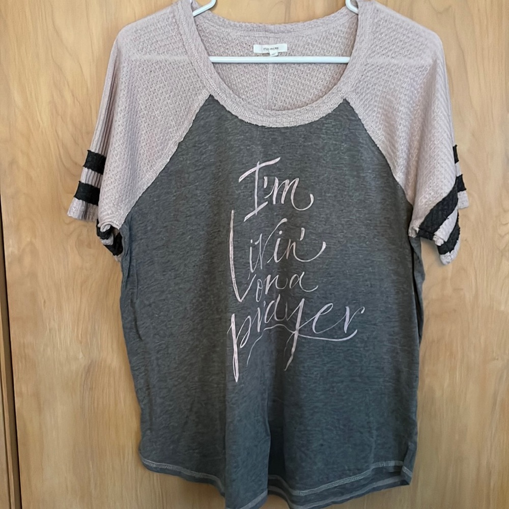 Cute Top from Maurices size XL Like New